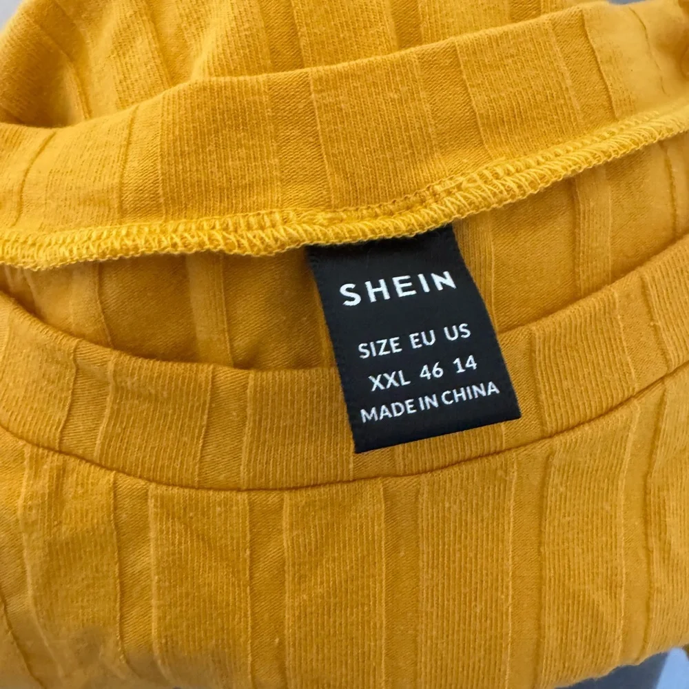 Mustard Ribbed Crop Top - Picture 4 of 6